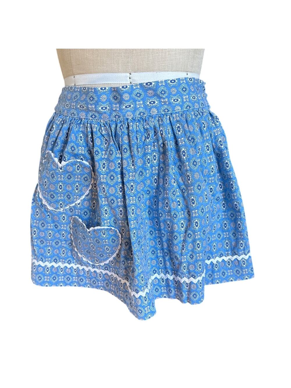 Vintage Hostess Apron with Heart Pockets and RikRak